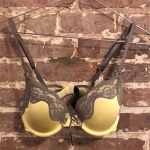Elle Macpherson BODY Intimates Bra